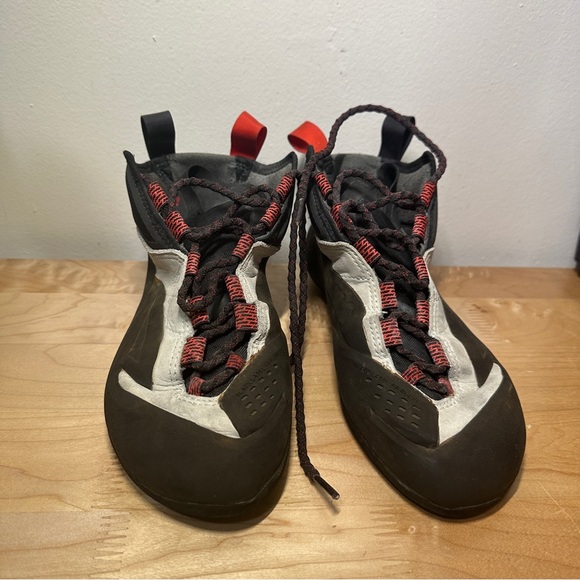 Black Diamond ASPECT PRO climbing Shoe Sjze US Men’s 10 Eur 43 W’s 11 Trad Crack